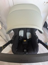 Doona x Convertible Stroller -