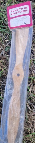 Punctillio 11x7 wooden - punctillio, 11x7.5