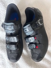 SIDI GENIUS 7 BLACK ROAD SHOE