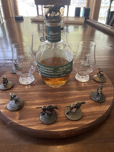 Blanton bourbon round - blanton's,