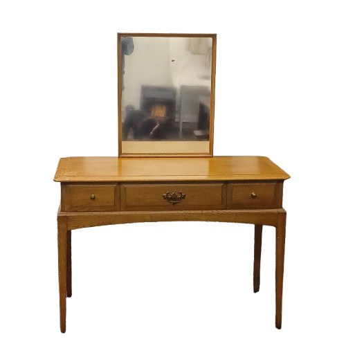 Stag madrigal dressing table - dressing,