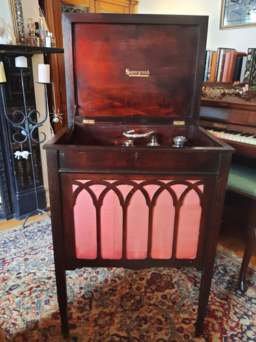Supergrand 1930s wooden - supergrand,