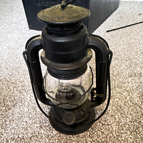 Dietz black metal oil lantern - black,