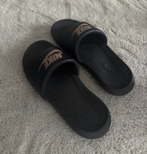 Pink nike slippers - , size