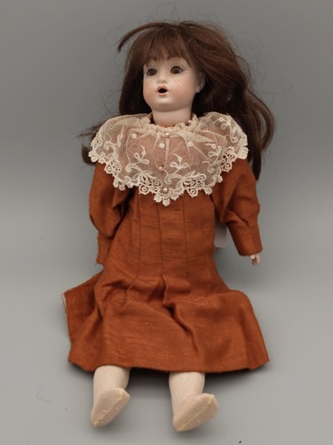 Vintage doll 1980 renaissance - doll,