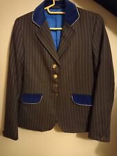 stunning ladies tweed showing jacket