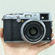 FUJIFILM Fuji X100S Silver