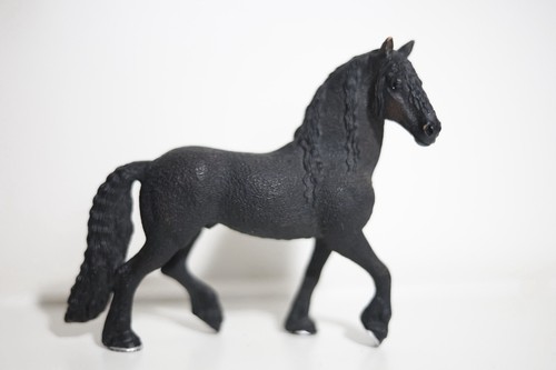Schleich retired friesian - retired,