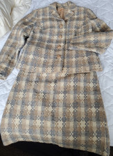 Ladies Vintage Clothes Tweed Suit 1965 Beige/cream/grey ? size 10