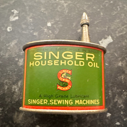 Singer vintage sewing machine - vintage,