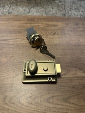 Yale 77 Traditional Nightlatch