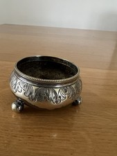 Silver cauldron small but - silver,