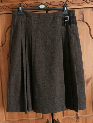 Ladies brown tweed - cc,