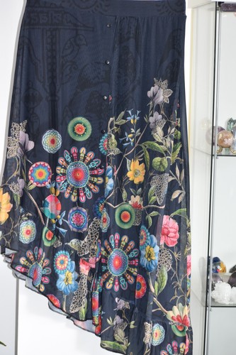 Desigual asymmetric mandalas - asymmetric,
