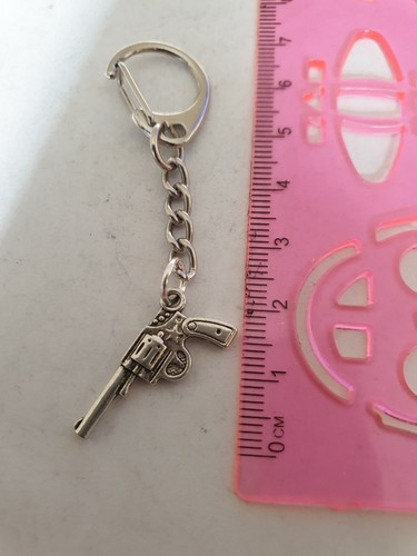 Small gun keyring - small,