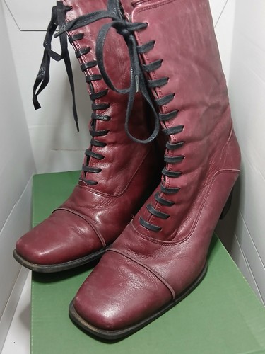 Womens size clarks - size,