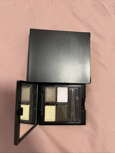 Discontinued suqqu blend - discontinued,