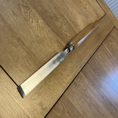 Woodturning 32mm wide skew