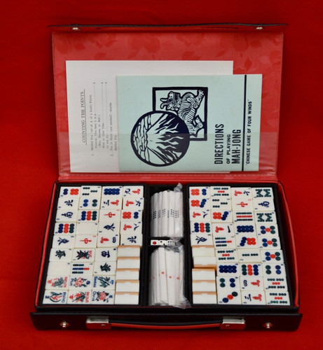 Vintage mah jongg set - vintage,
