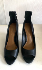 New Charles and Keith Bow Peep Toe Black Pumps Size 6