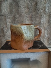 GIFTS BUZZ RUSTIC ROCKY wonky