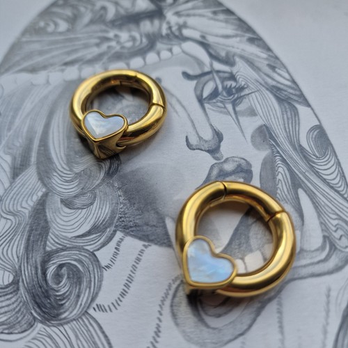 Pair gold heart ear - pair,