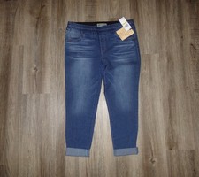 NWT WOMENS DEMOCRACY AB