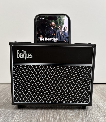 The beatles vox style mobile - vox,