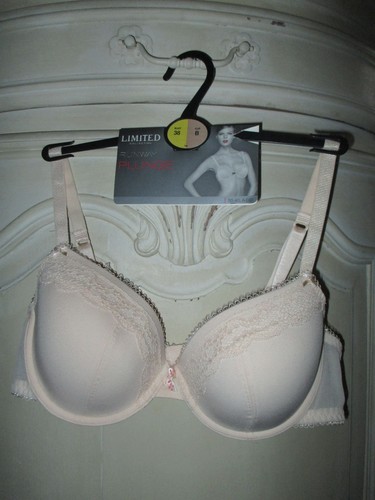 Sale bnwt lovely - ,