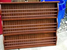 WOODEN WALL HANGING PLATE BRIC