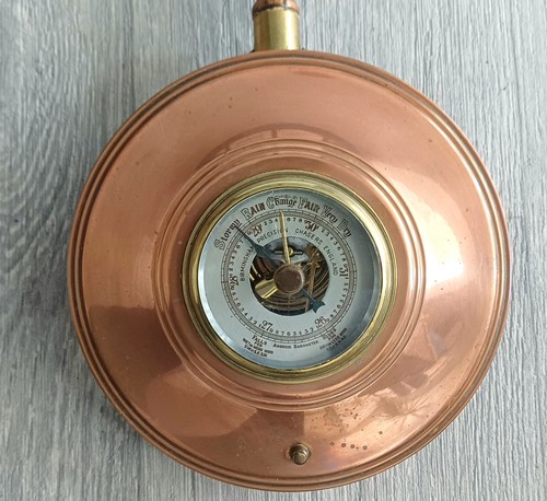 Aneroid barometer chasers - aneroid,