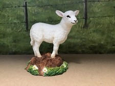 BORDER FINE ARTS WHITE LAMB