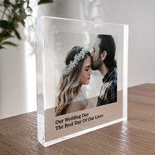 Personalised Wedding Gift Mr & Mrs Gift Bride and Groom Present Newly Weds Gift