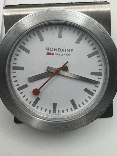 Mondaine swiss railway clock - mondaine,