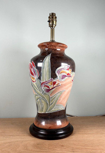 Large vintage ceramic - large, table