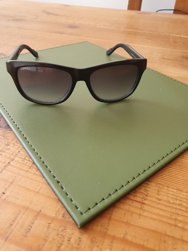 Genuine gucci black - genuine,