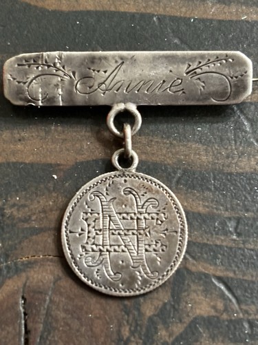 Antique victorian love - antique, token