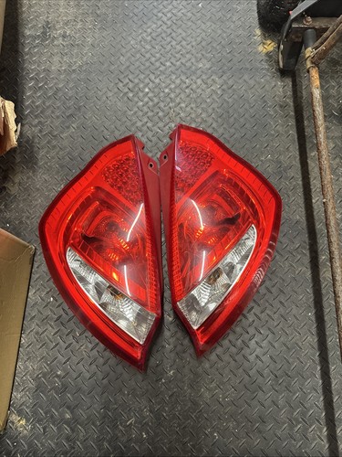 Ford fiesta mk7 tail light - ford,