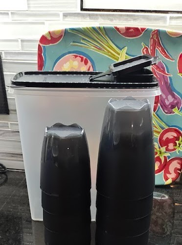 Tupperware black cereal
