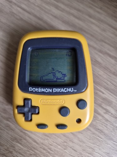 Pokemon pikachu tamagotchi - pikachu,