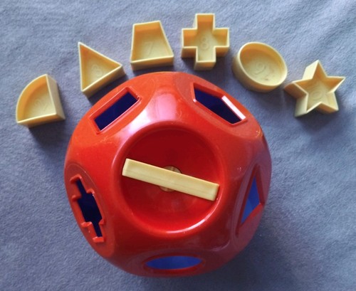 Tupperware shape ball - shape,