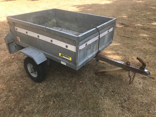 Noval car trailer like - trailer, erde