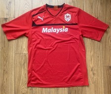 Retro Cardiff City FC Puma