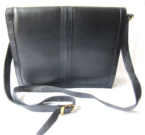 Dark navy blue leather - dark,