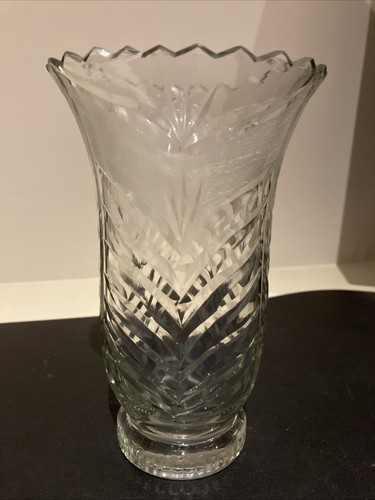 Laura ashley glass vase - laura,