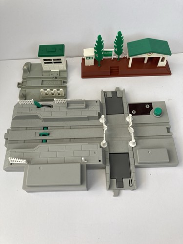 Tomy thomas friends - thomas, &