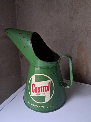 Vintage castrol motor - vintage, oil