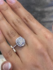 Diamond Ring Cushion Cut E VS1