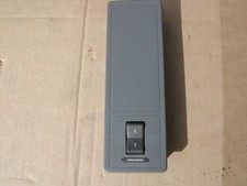 Rover 800 front window - n/s,
