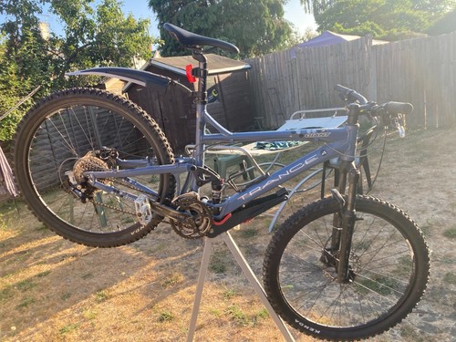Giant trance mountain bike - 4,